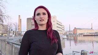 GERMAN SCOUT  Rothaarige Studentin Melina bei Strassen Evict fuer Castrate gefickt